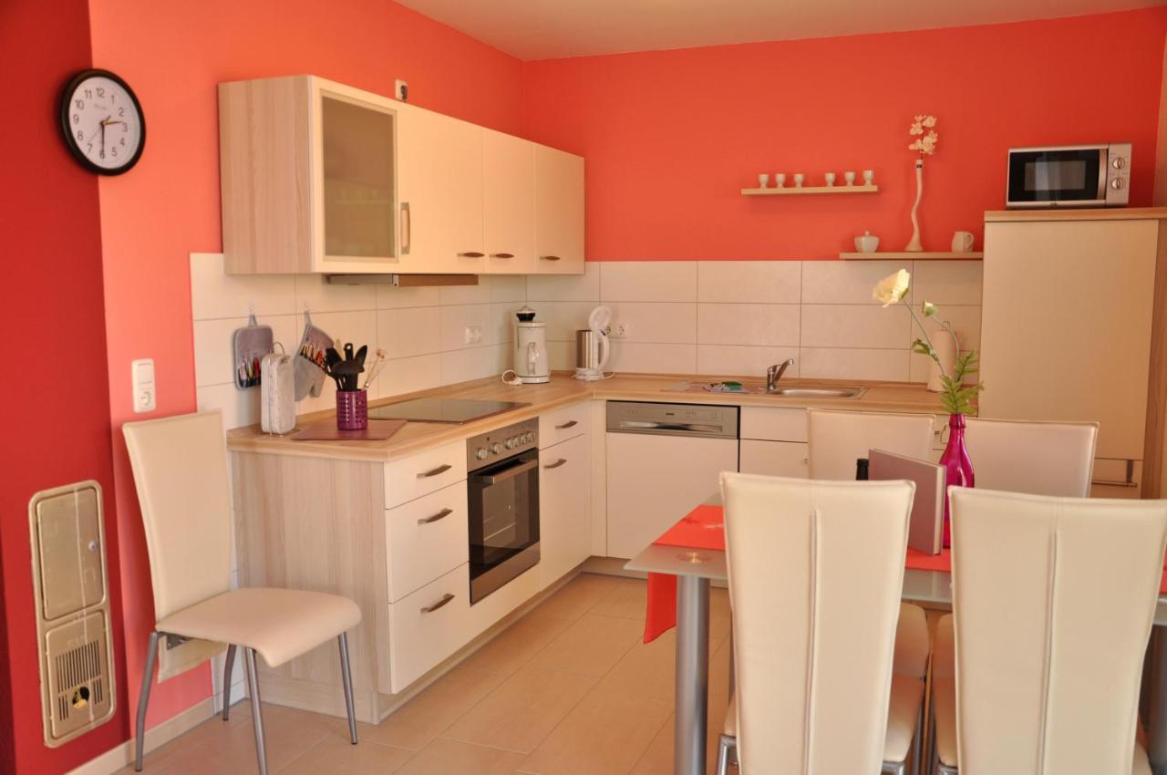 Ferienhaus Mueritzsonne / Eg-Appartement Marienfelde ภายนอก รูปภาพ