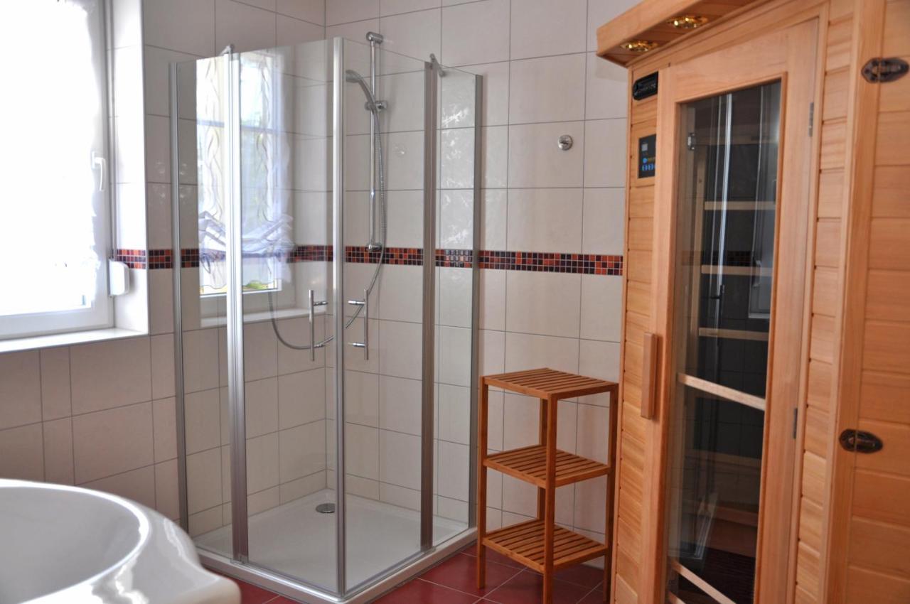 Ferienhaus Mueritzsonne / Eg-Appartement Marienfelde ภายนอก รูปภาพ